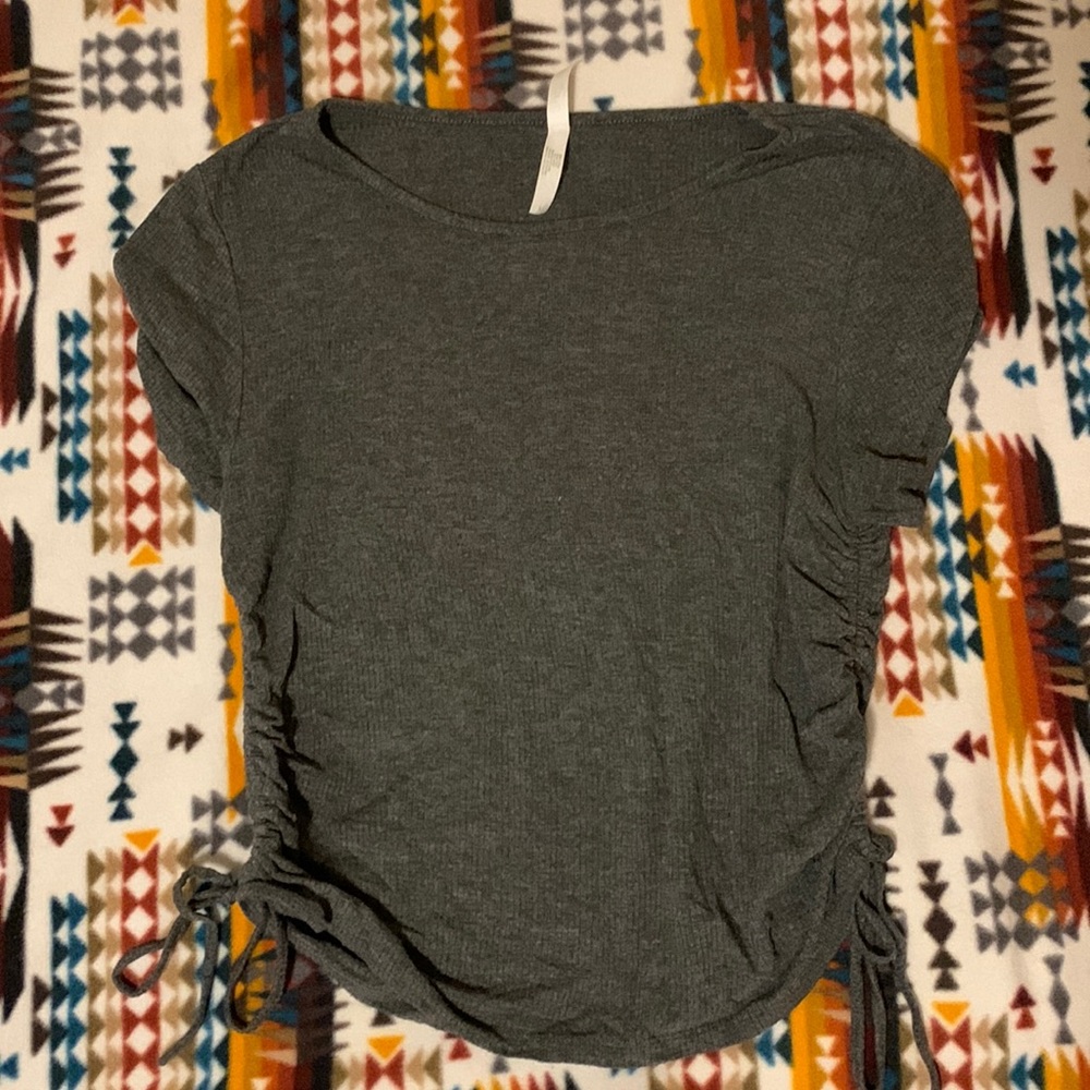 Grey crop top ribbed sides size L